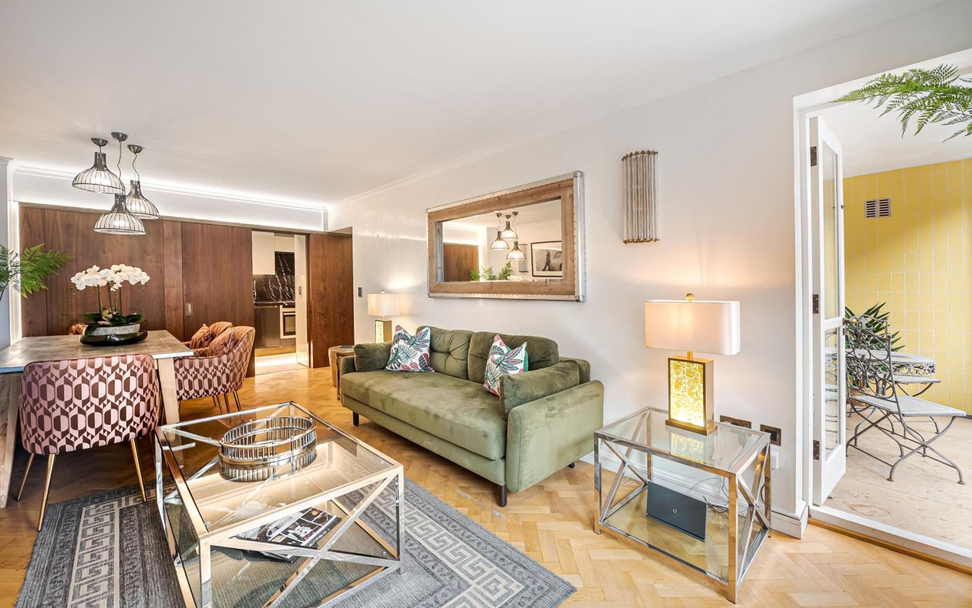 Modern Knightsbridge Apartment With Balcony Overlooking Harrods Prime Location London Luaran gambar