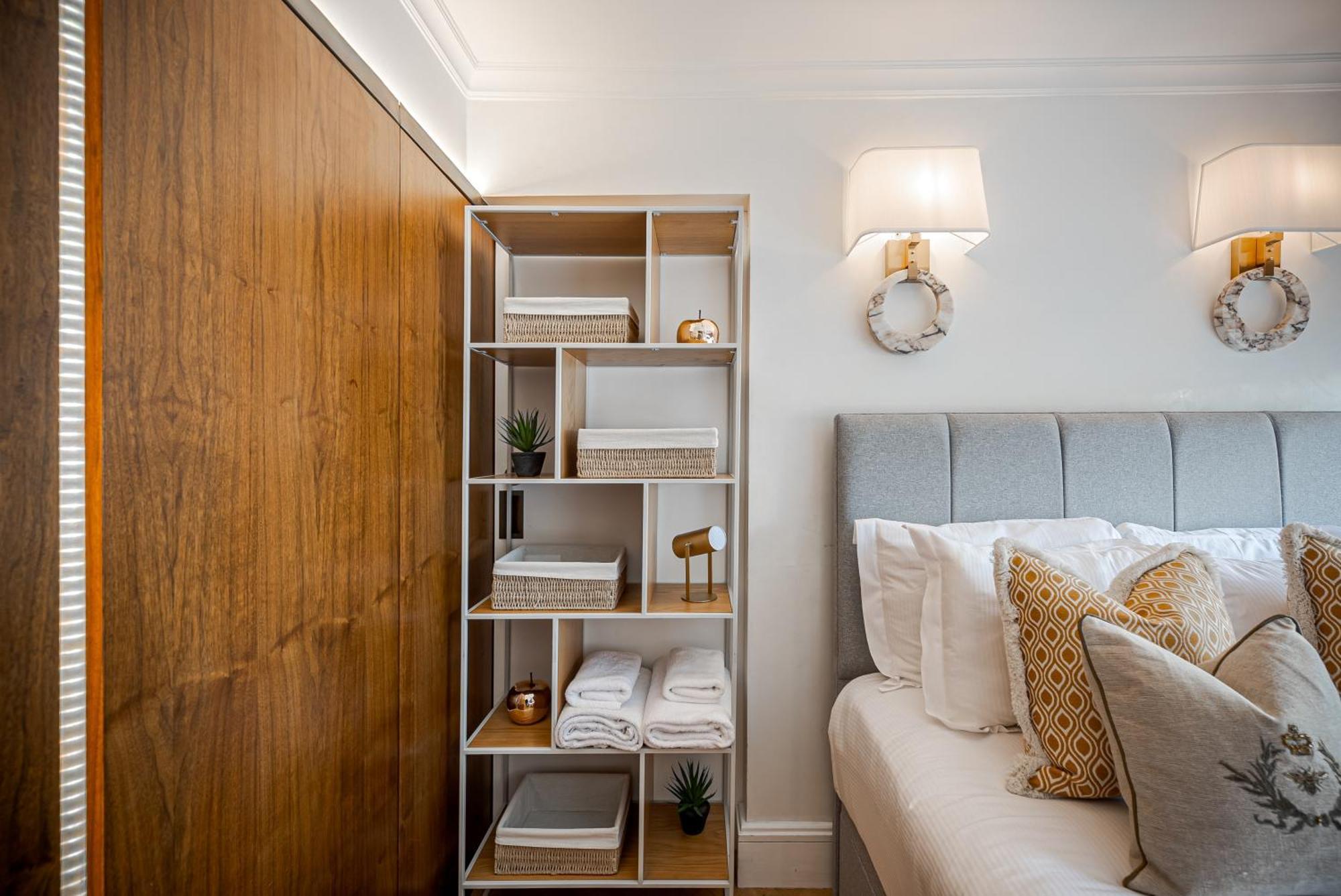 Modern Knightsbridge Apartment With Balcony Overlooking Harrods Prime Location London Luaran gambar