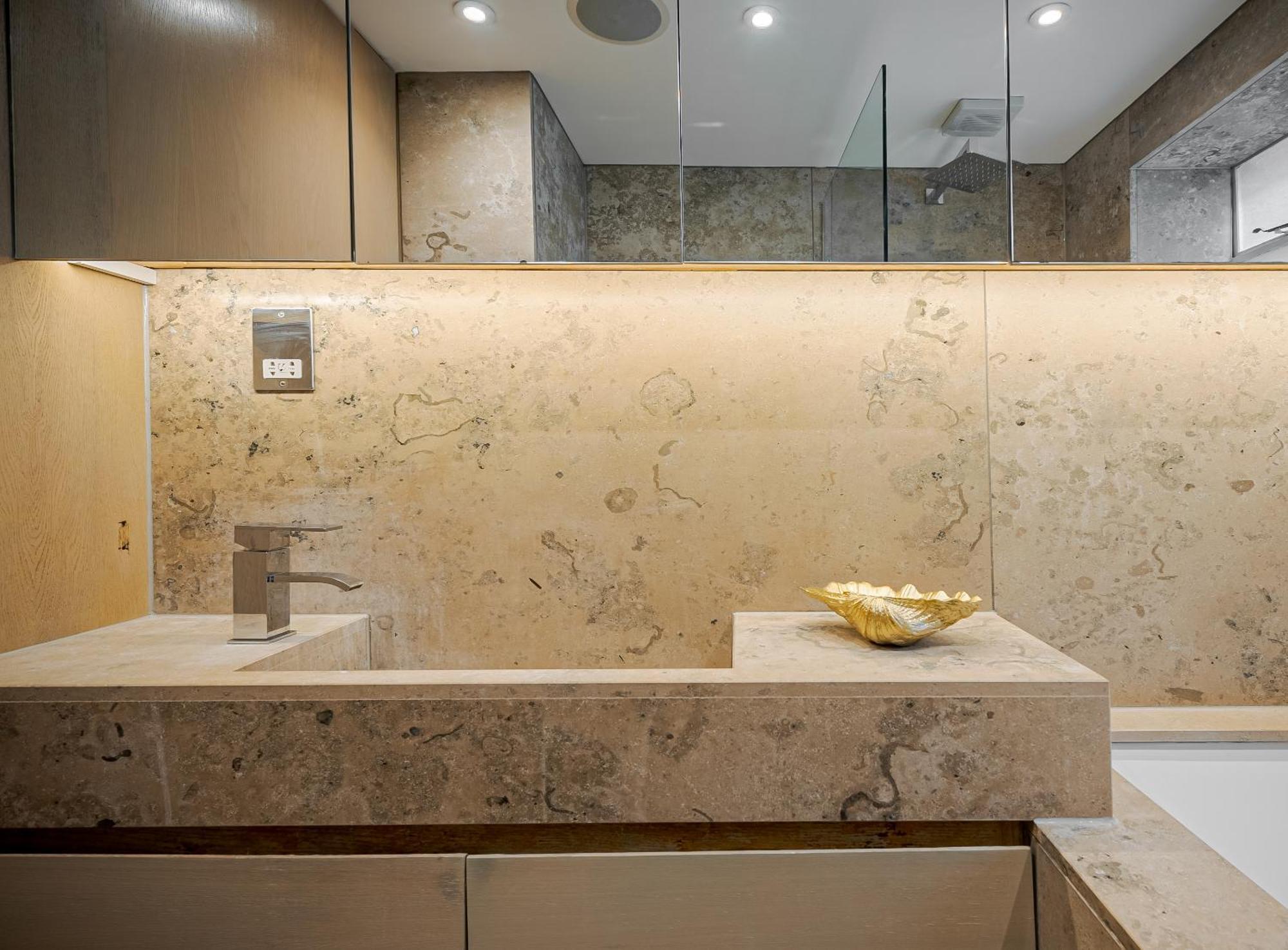 Modern Knightsbridge Apartment With Balcony Overlooking Harrods Prime Location London Luaran gambar